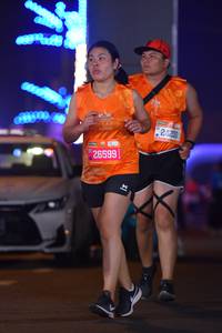 BIB: 26599, 24200
                            <button type="button" onclick="openModal(21367933)" class="btn btn-primary btn-sm float-right btn-popup" data-toggle="modal" data-target=".modal-high-quality">
                        <i class="fas fa-shopping-cart"></i> Add to Cart
                    </button>
                                            <button type="button" onclick="isThisMe(21367933, true)" class="btn btn-success btn-sm float-right btn-popup btn-isme hidden" data-toggle="tooltip" data-placement="bottom" title="นี่คือรูปของคุณใช่ไหม คลิกที่นี่เพื่อเอาเข้าอัลบั้ม">
                        <i class="fas fa-plus"></i> Add to album
                    </button>
                    <button type="button" onclick="isThisMe(21367933, false)" class="btn btn-warning btn-sm float-right btn-popup btn-isnotme hidden">
                        <i class="fas fa-ban"></i> Remove from album
                    </button>